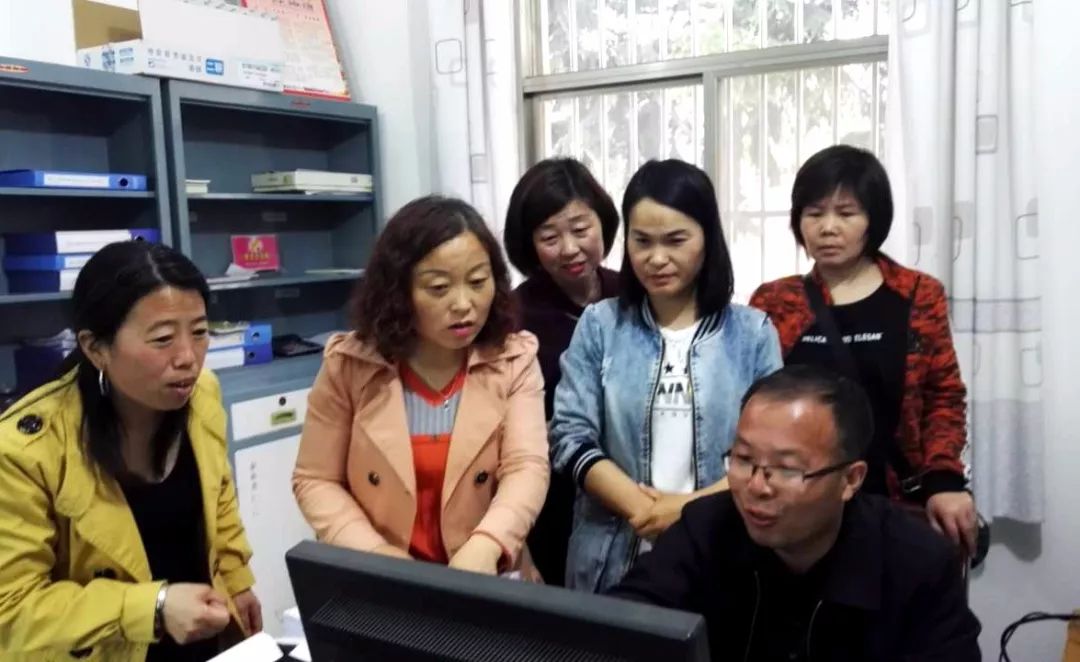通用机打平推式发票打印软件完全安装版_打印国税通用发票设置_打印发票机一般多少钱