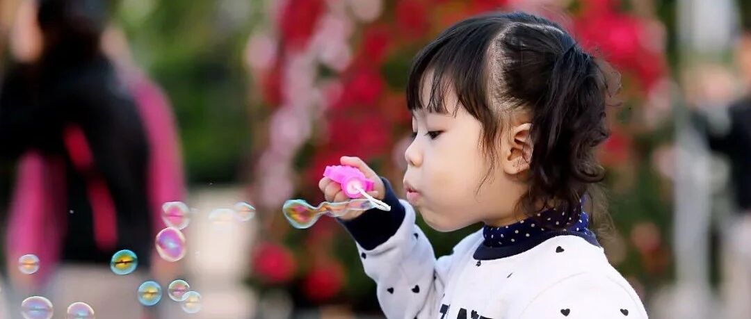 不学礼无以立!如何教育孩子做一个有礼貌的人?