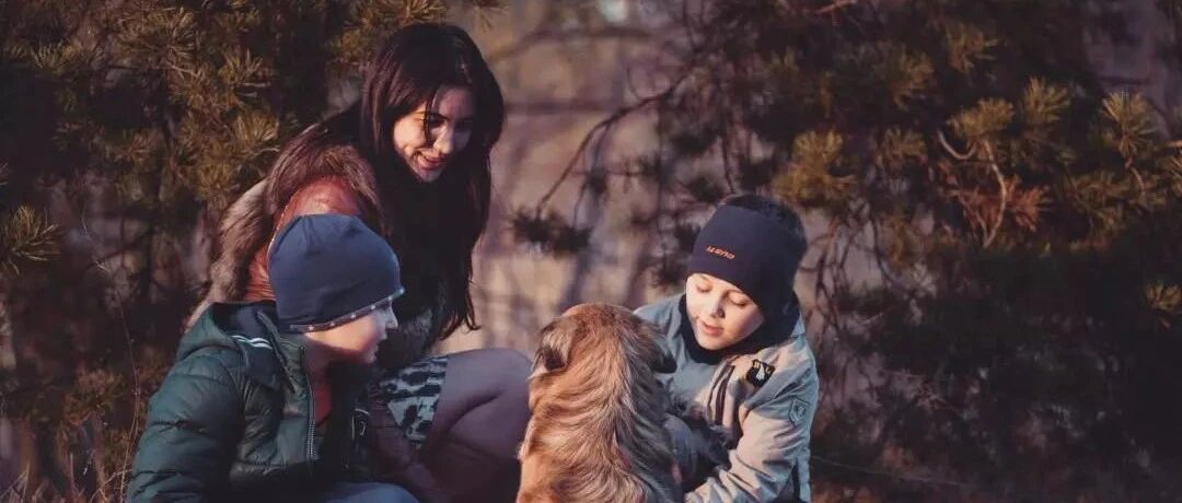 爱孩子是本能，立规矩是责任