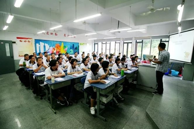 福州文博中学学费多少_福州文博中学是私立还是公立_福州文博中学