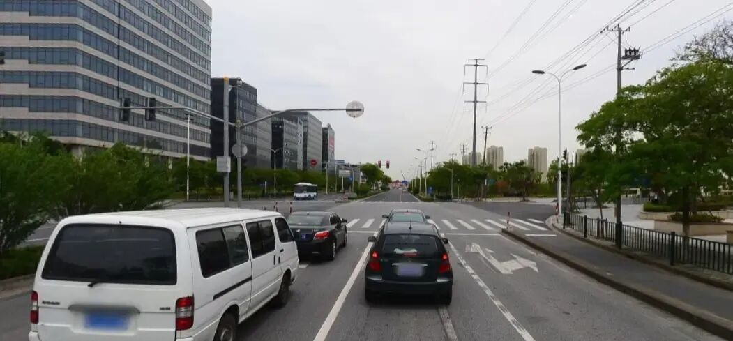 锦绣东路道路实景图