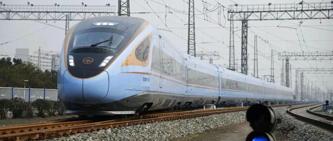 新闻 | 银西高铁开通，中国西北风光等你来探索！