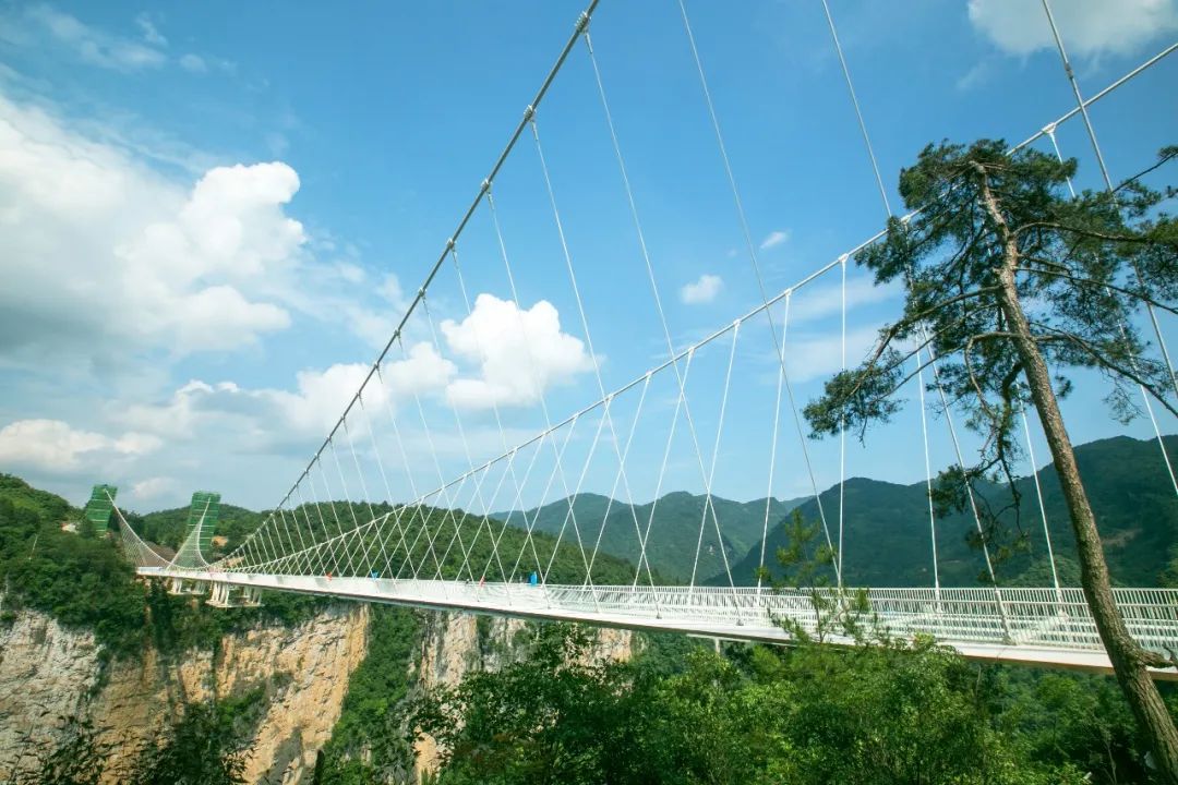 新闻 | 湖南开通首个定期低空旅游航线，风景美爆了！