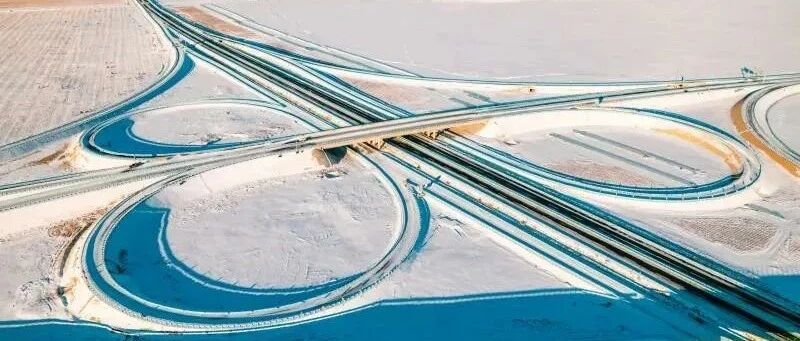 新闻 | 新疆首条沙漠高速公路通车！3.5小时直达