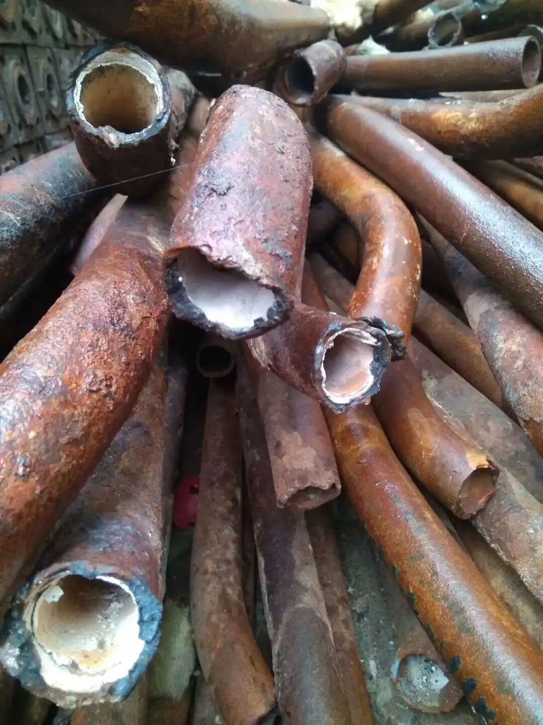 锅炉爆管的14种原因及防止措施的图1