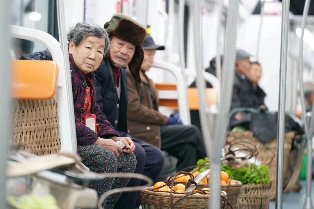 什么报道，从10℃蹲到40℃？