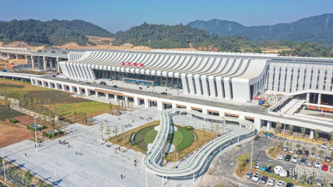 历史性时刻赣深高铁今日通车塘厦阔步迈入高铁时代