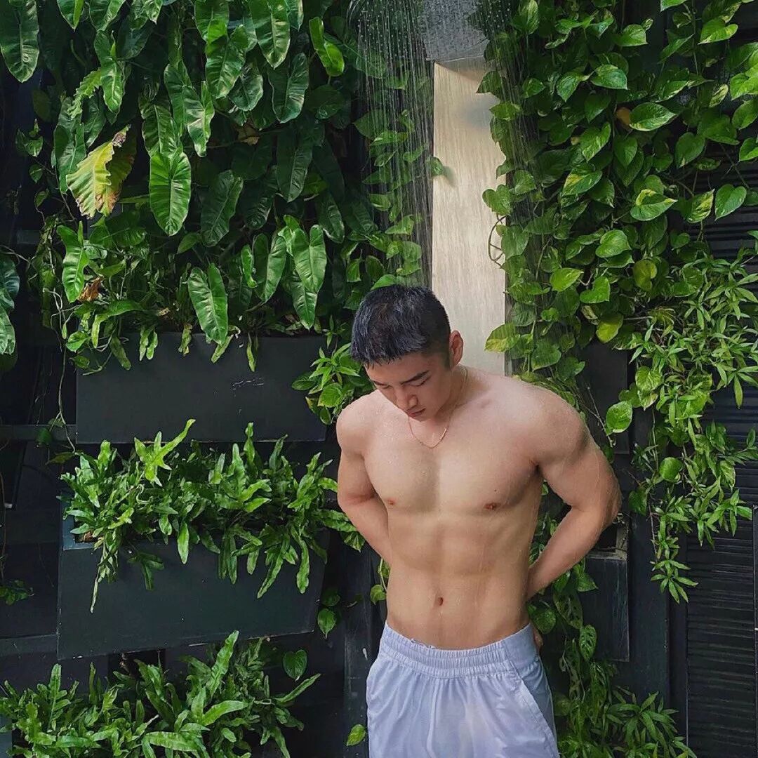 攻气十足的短发筋肉帅哥 可 全世界不如一个你 微信公众号文章阅读 Wemp