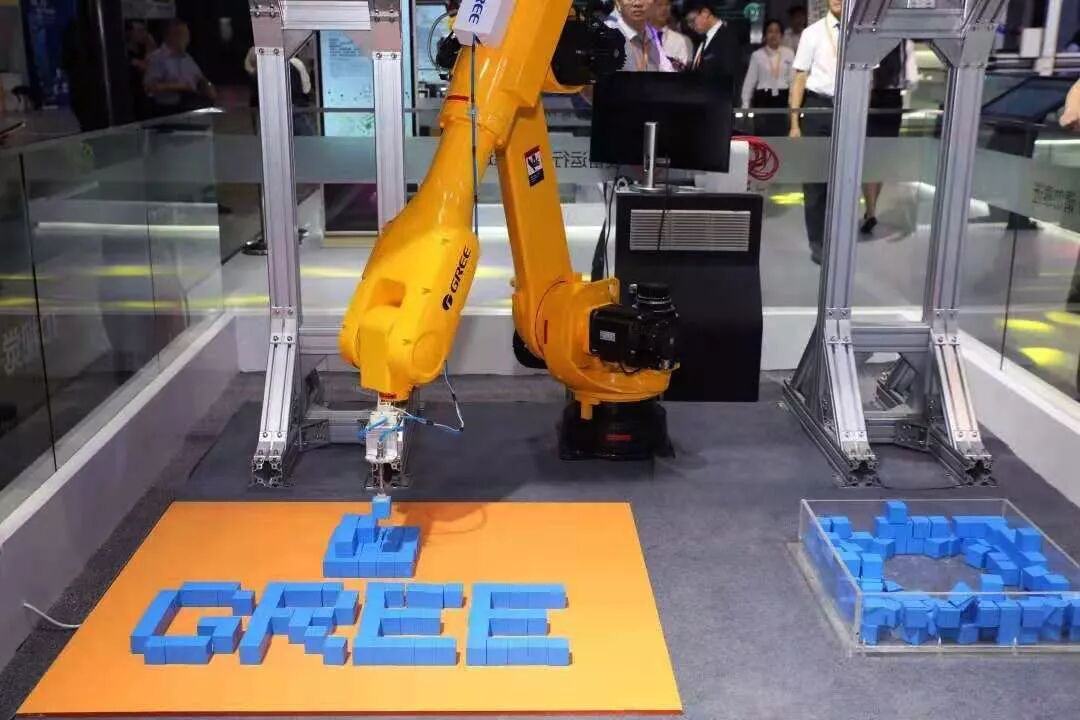 格力电器,解密 | 听说,格力内部工业机器人简历"曝光"?