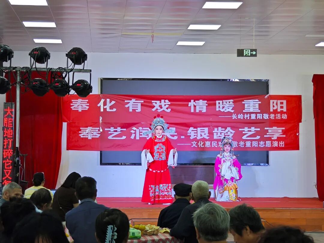 双人+观众.jpg