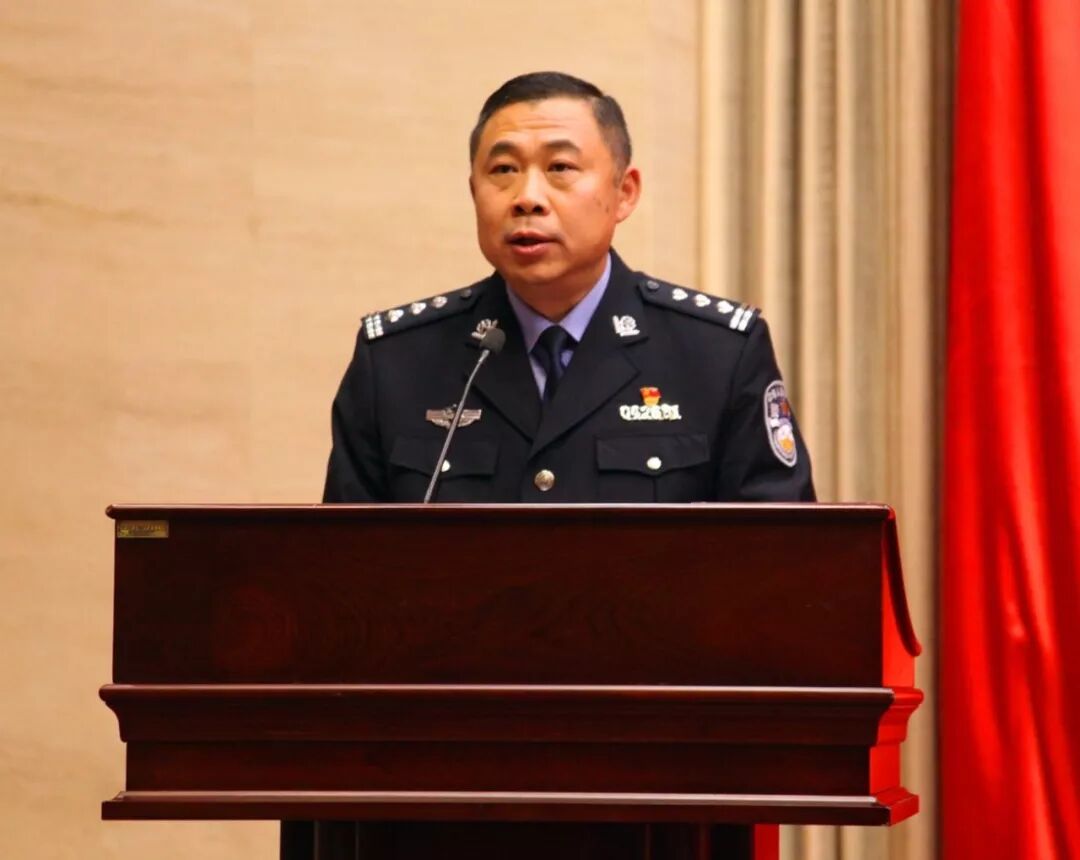 福山区公安分局,莱州市司法局,招远市司法局3个单位作交流发言.