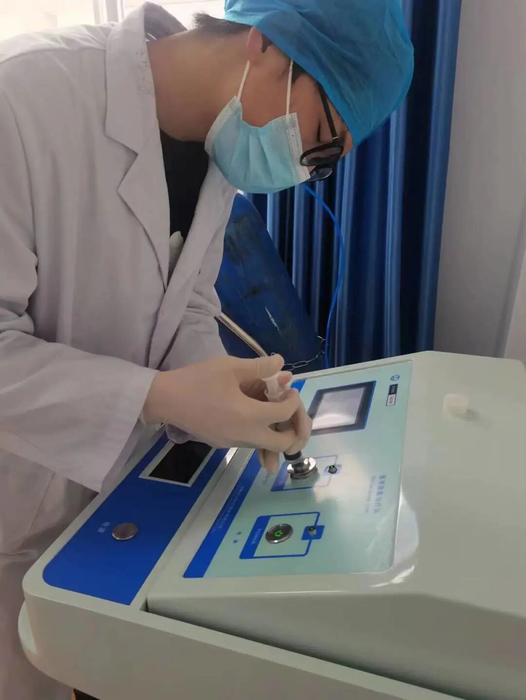 什么是臭氧大自血疗法【新技术】用自己的血救自己，我院针推科开展治疗新技术“臭氧大自血回输治疗术”_https://www.jmylbn.com_新闻资讯_第2张