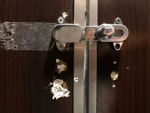偷拍犯罪者盛行，韩国女性被日益猖獗的偷拍现象彻底惹怒了（组图） - 7