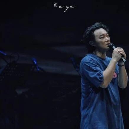 陈奕迅方紧急道歉!火速下架争议内容,网友:道歉够诚意吗?