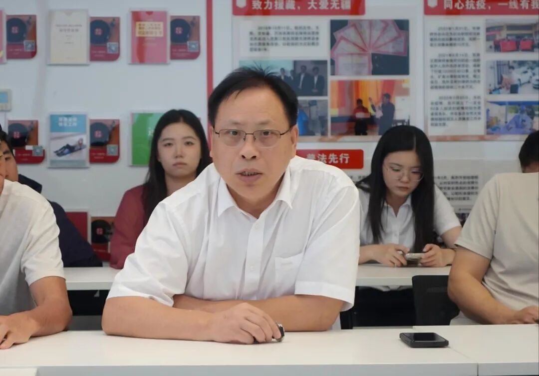 朱主任(1).jpg