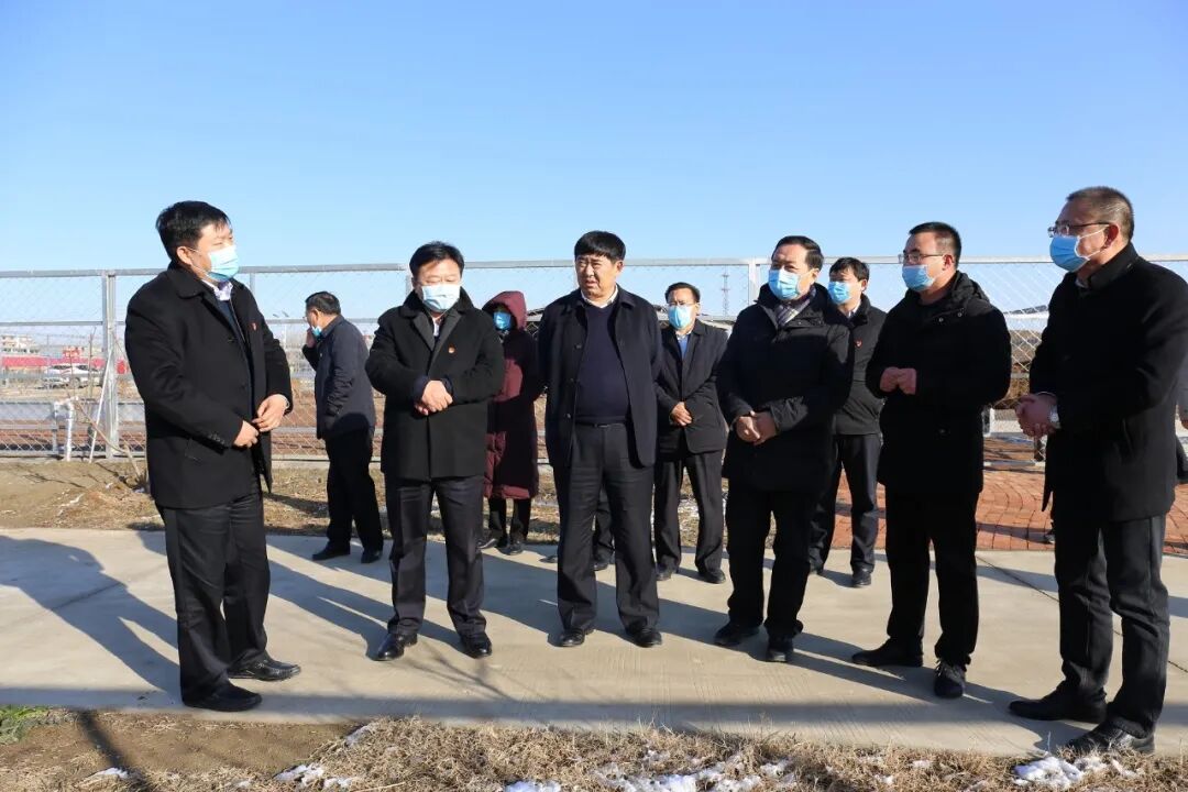 省委常委、统战部长孙守刚莅临龟鹿药业调研