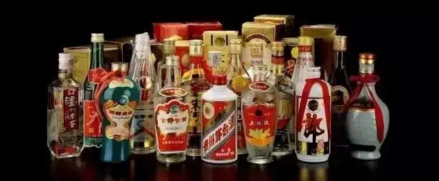 年底喝酒伤肝,阿胶专入肝经养血 年底喝酒伤肝,阿胶专入肝经养血