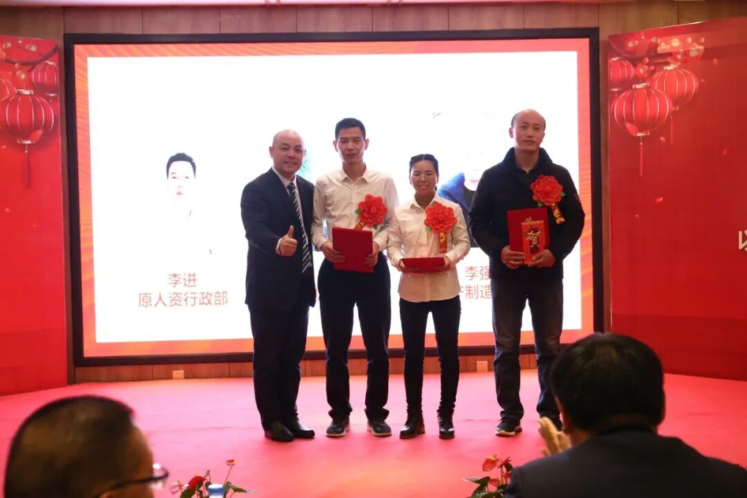 龟鹿药业2021年会盛典丨协同突破 变革成长