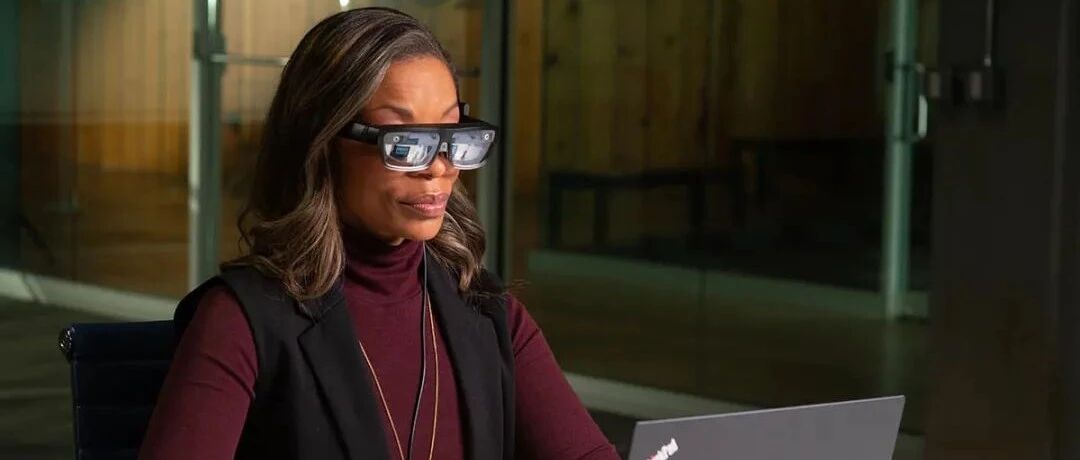 长这样，微软&联想已经造出了AR眼镜