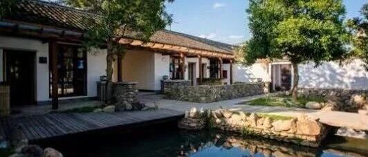 “随心飞算什么，我花688住遍三百多家民宿”