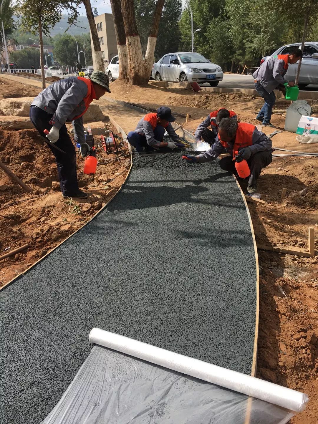 行知路遊園步道海綿城市建設項目透水混凝土鋪裝工程