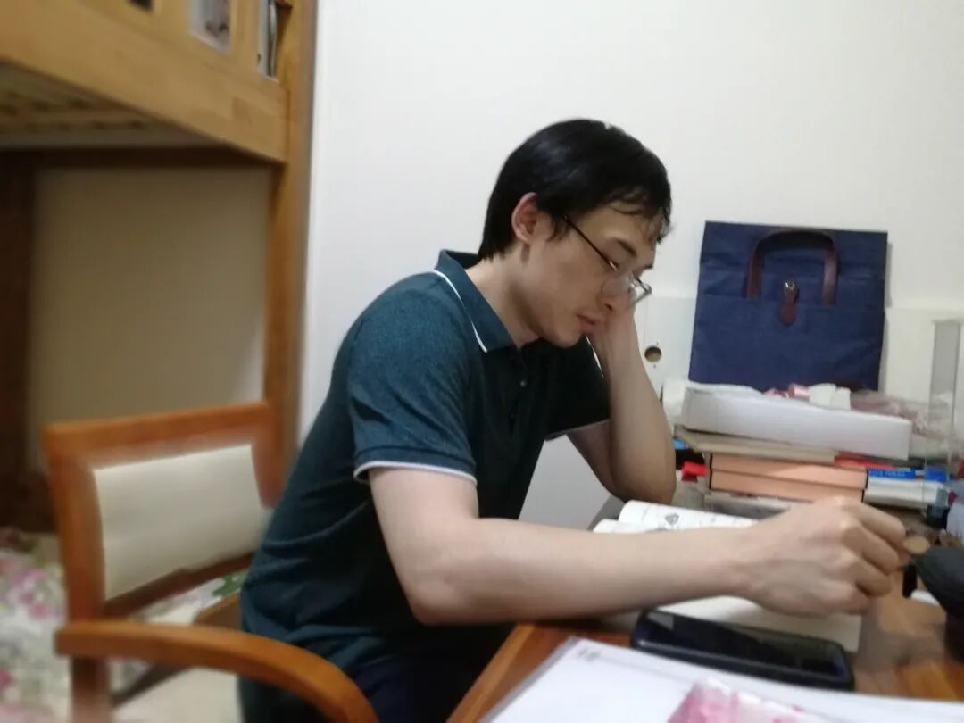 怀集徐维良家庭被评为广东省优秀书香家庭