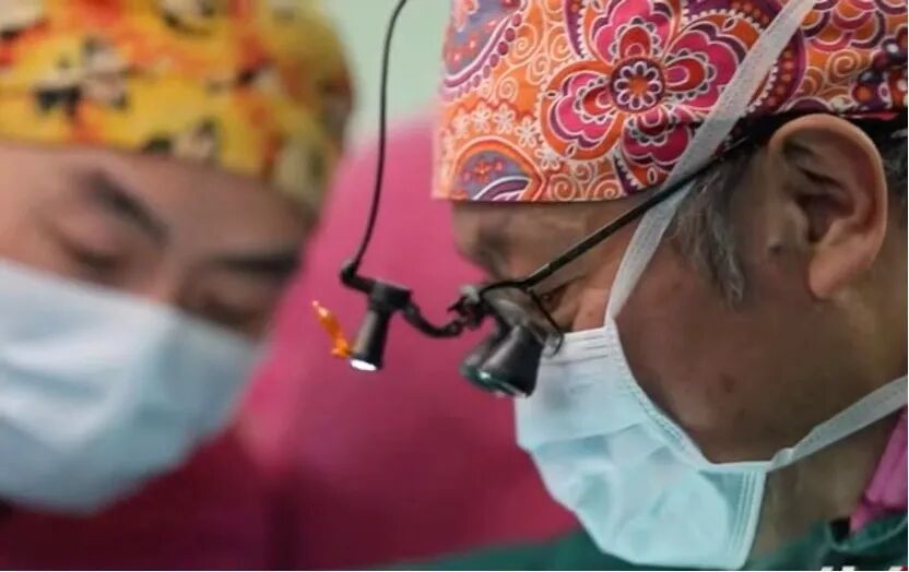 一次性手术帽怎么戴#关于唐医生的一切#“绿大褂，小花帽”猜一种职业_https://www.jmylbn.com_新闻资讯_第4张