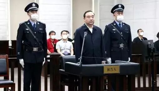 ���ɹ�4����ͬ�������������漰ú̿���ܣ��������ڷ�����ֽ����̡�