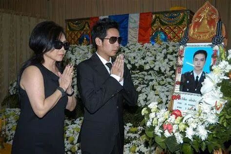 酒驾毒驾撞死警察8年后，全球追缉的“红牛太子”，为何突然被“特赦”？（组图） - 4