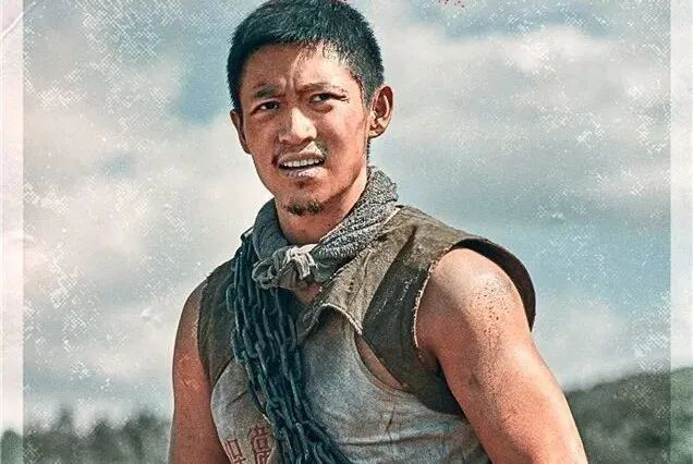 ����մ���Ļ��Ӣ�ۣ��롰�ڹѸ�����ս��2500���ڵ��򲻿壬���յ��ڽ�̨��