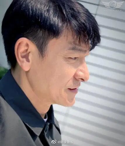 59岁刘德华误发私照后秒删，现状曝光引热议：人到中年，谈什么“脸面”（组图） - 3