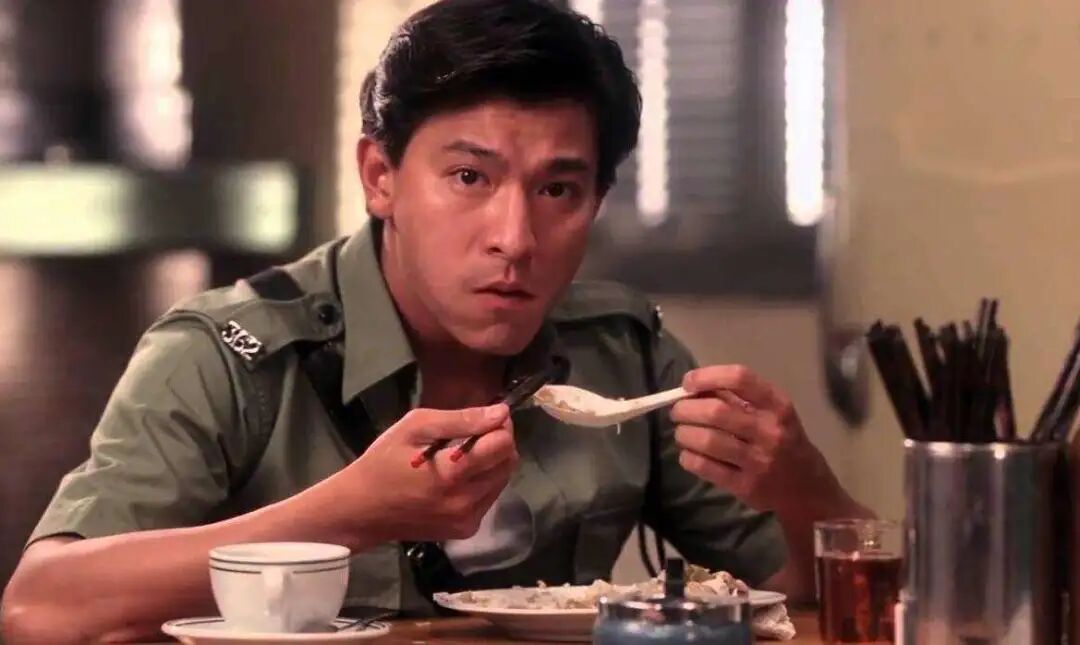 59岁刘德华误发私照后秒删，现状曝光引热议：人到中年，谈什么“脸面”（组图） - 15