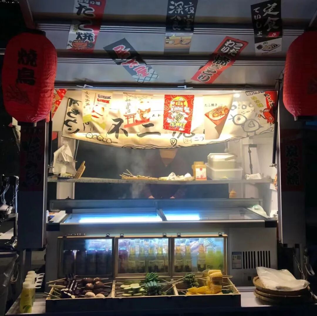 烧鸟摊。网友供图