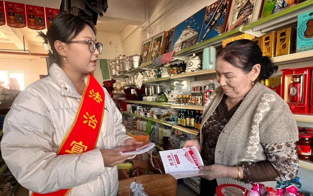 博乐市中心广场 (2).jpg