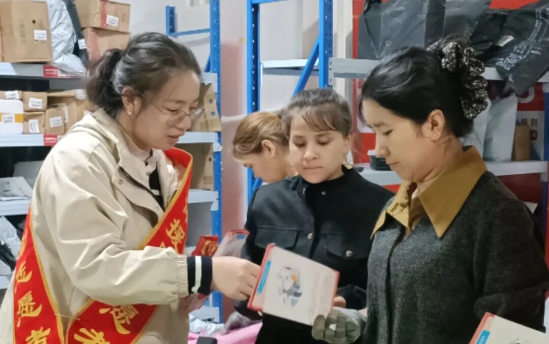 博乐市中心广场 (2).jpg
