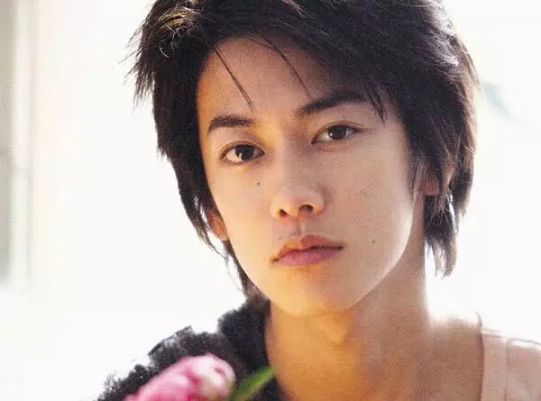 日本男性整容模板出炉 这些日本男星的脸征服了男性观众 自由微信 Freewechat