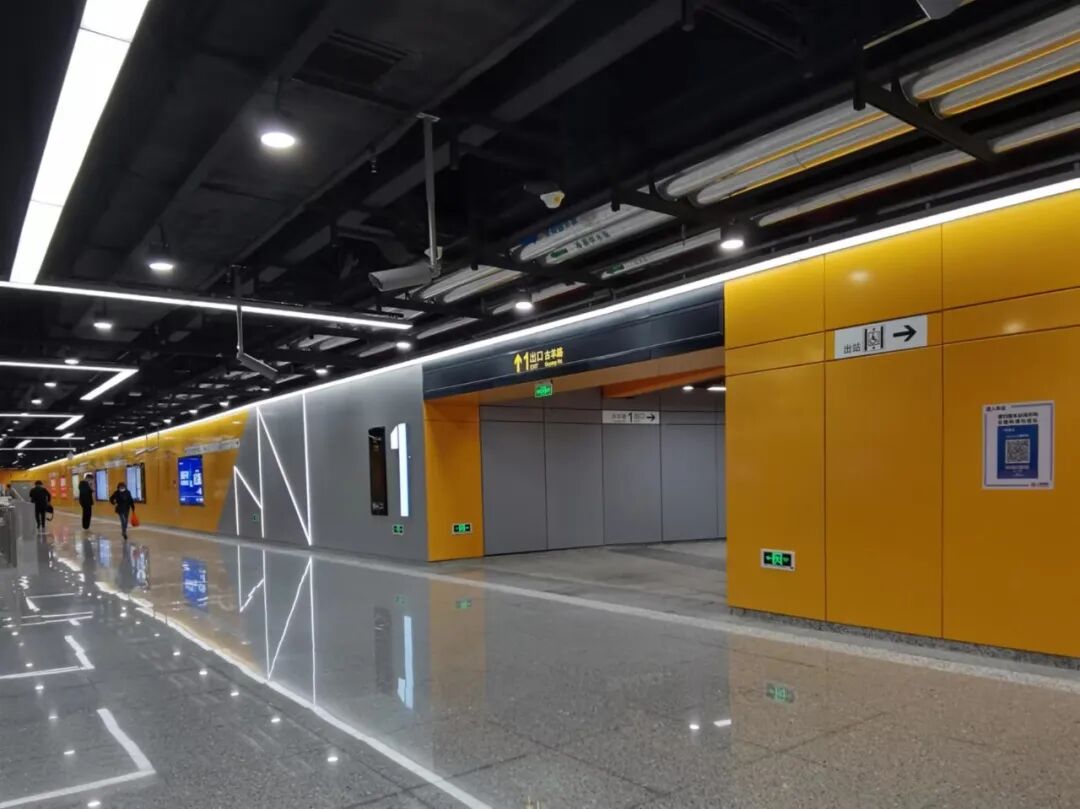 好消息地铁15号线姚虹路站新开放一个出入口