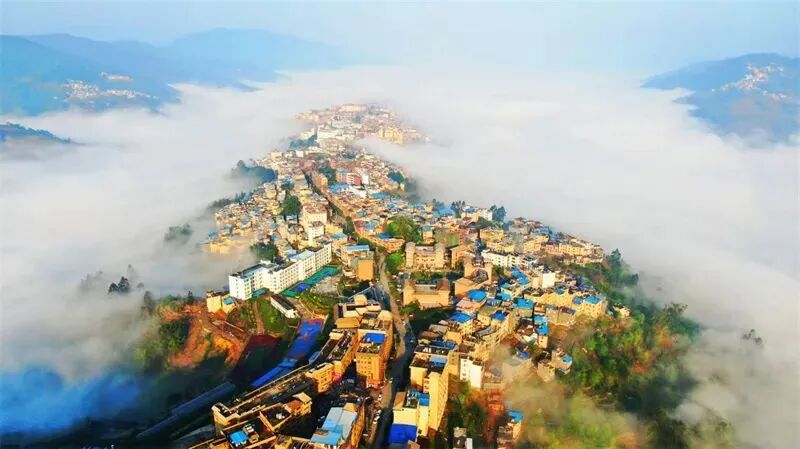 云南省红河州绿春县:绿水青山,四季如春