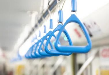 如何选取合适的原材料：增强阻燃PP材料在公共交通工具安全设计中的运用实践