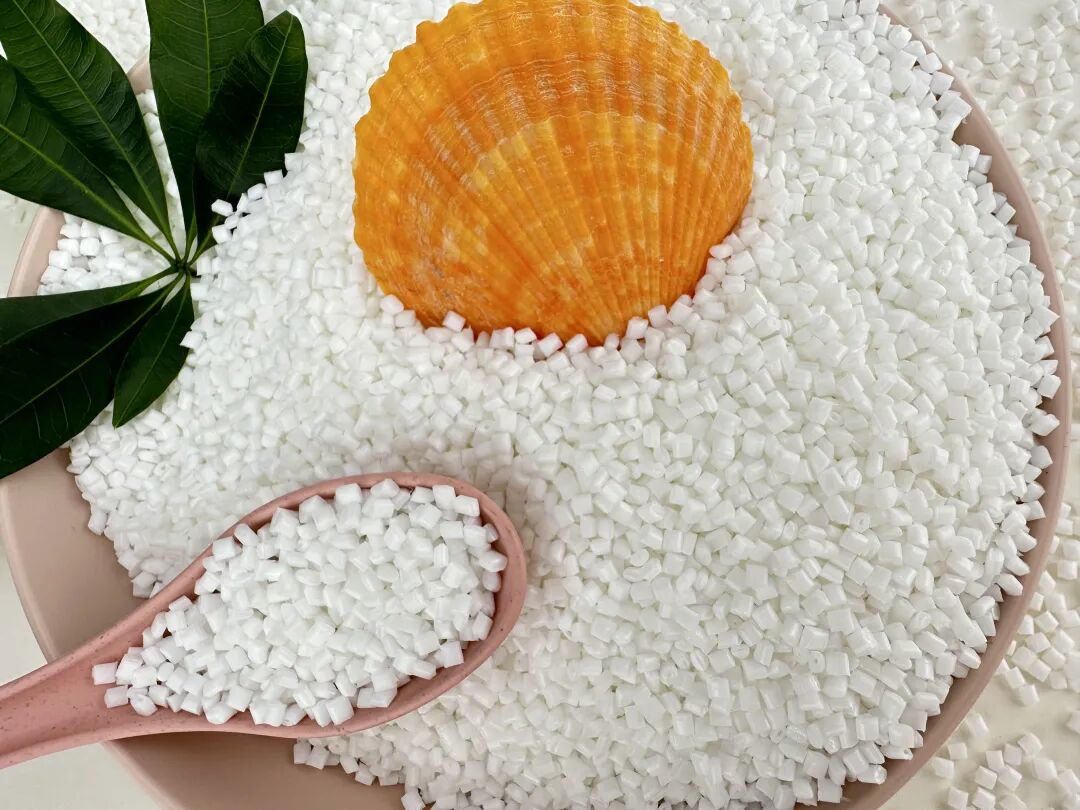 如何选取合适的原材料：增强阻燃PP材料在公共交通工具安全设计中的运用实践