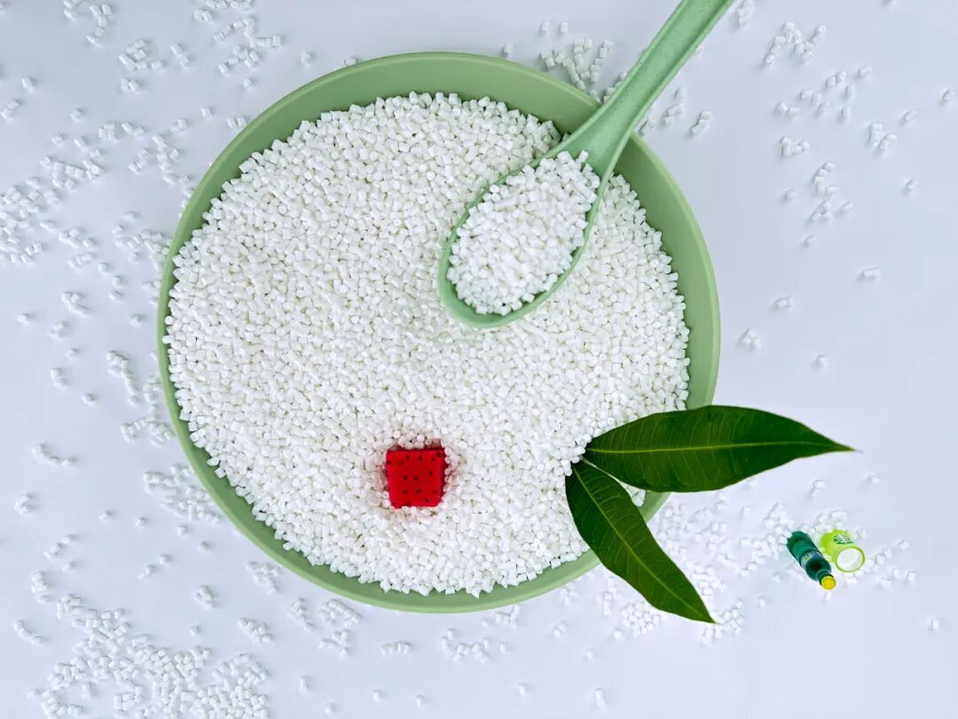 深入解析：浴霸风轮采用广东亨嘉无卤阻燃PP材料的卓越性能优势