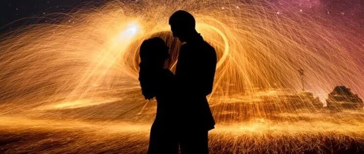 女人若是爱你，就不会拒绝三件事，根本装不出来