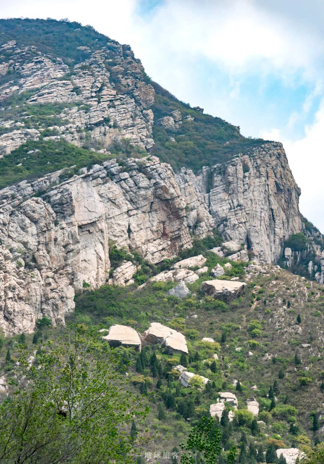 中岳山神是谁_中岳山指的是_中岳是什么山