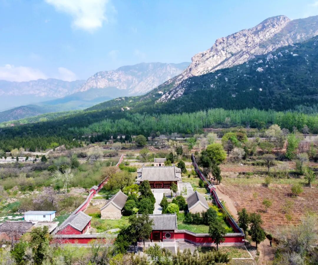 中岳山神是谁_中岳山指的是_中岳是什么山