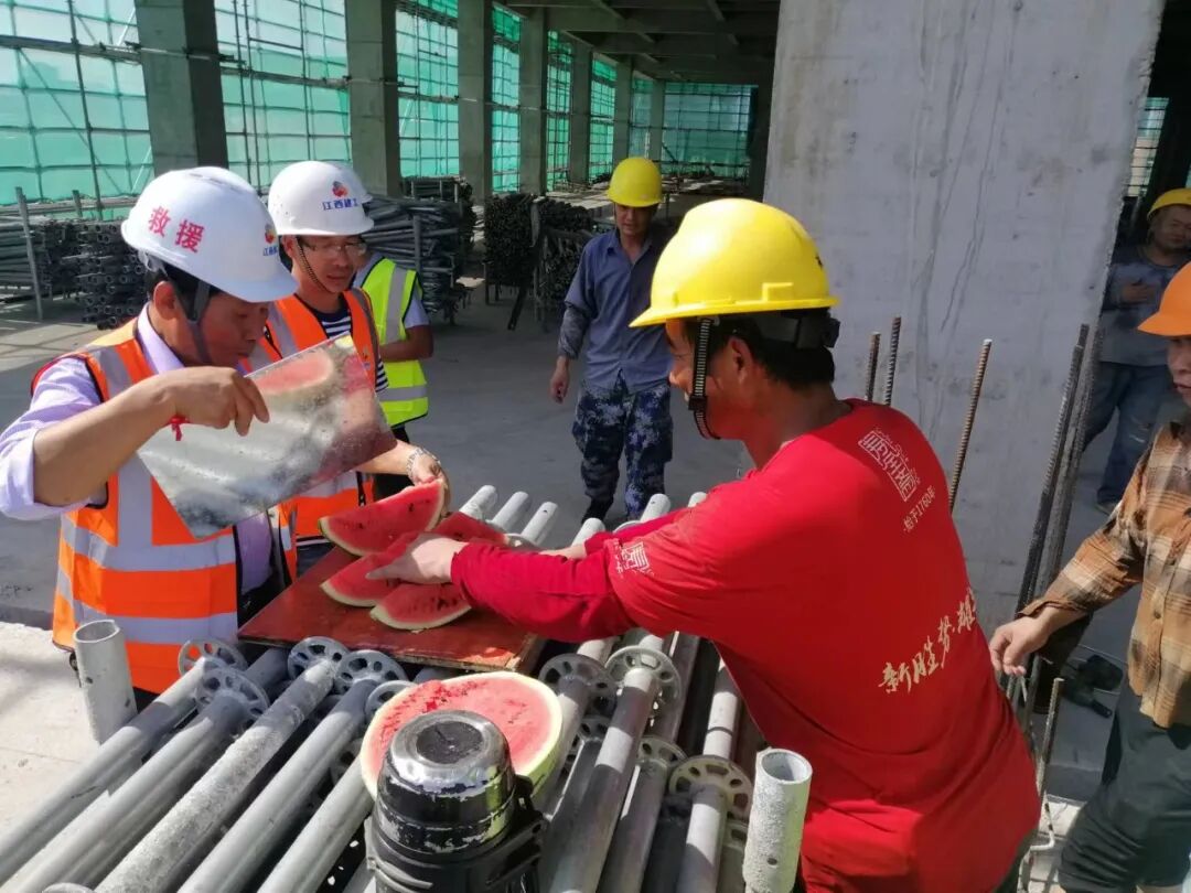 炎炎夏日施工忙，建设施工提示单请查收！