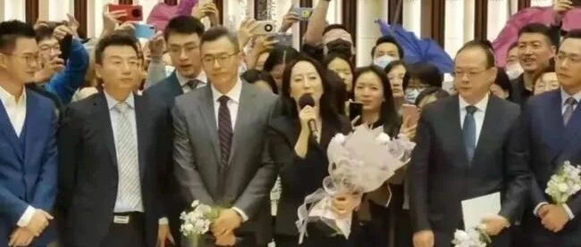 孟晚舟加拿大豪宅要亏本卖吗？！