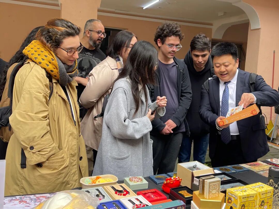 第三届拉美中国文化巡回展开幕
