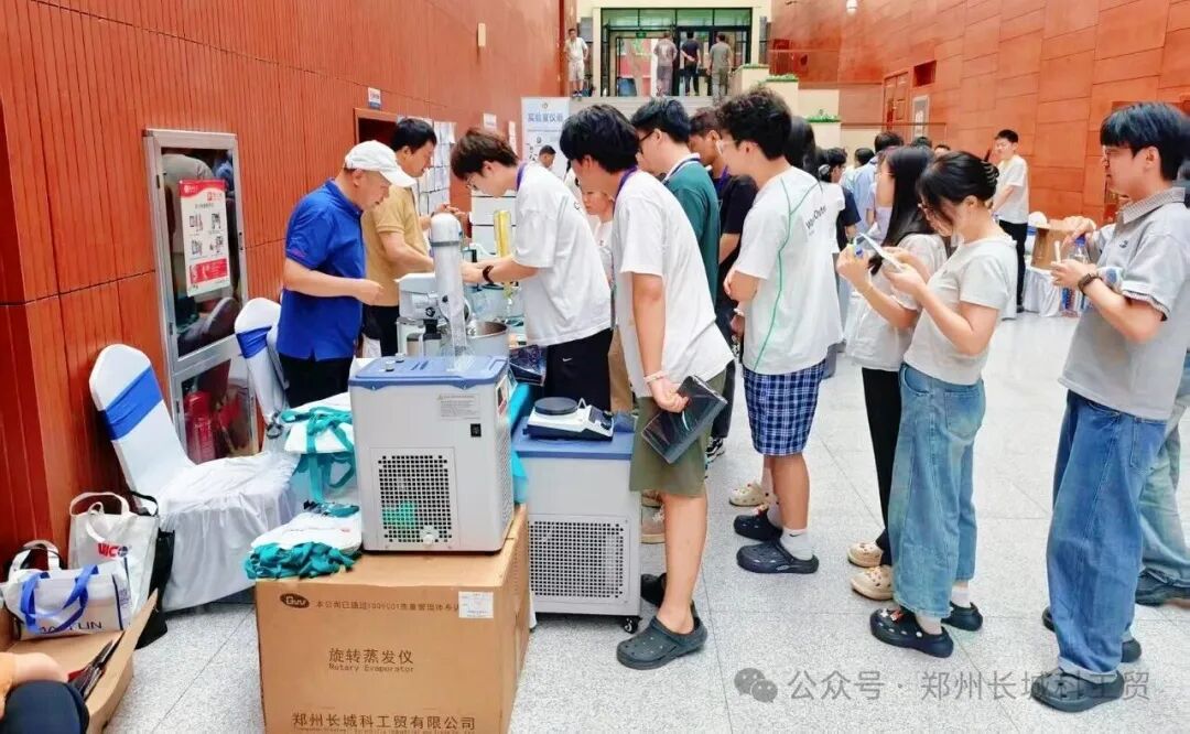 展会现场|双展同启，服务在线，郑州长城科工贸同步亮相学术盛会与校园展！