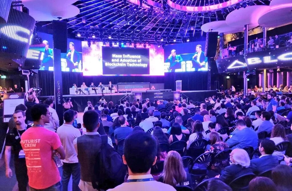 



LinkCoin受邀参加多伦多三大区块链活动，交出2019上半年完美答卷
