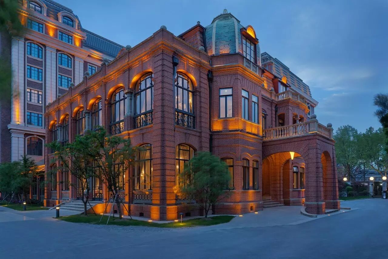 旗下 西郊宾馆,东郊宾馆,虹桥迎宾馆,兴国宾馆,瑞金洲际酒店,东湖宾馆